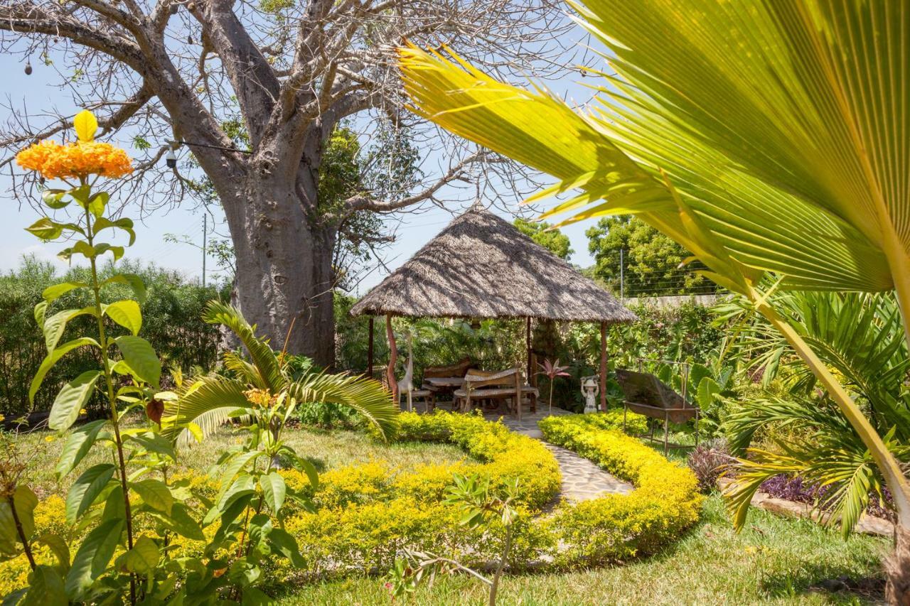 Villa Raymond, Diani, Kenya Diani Beach Exteriér fotografie